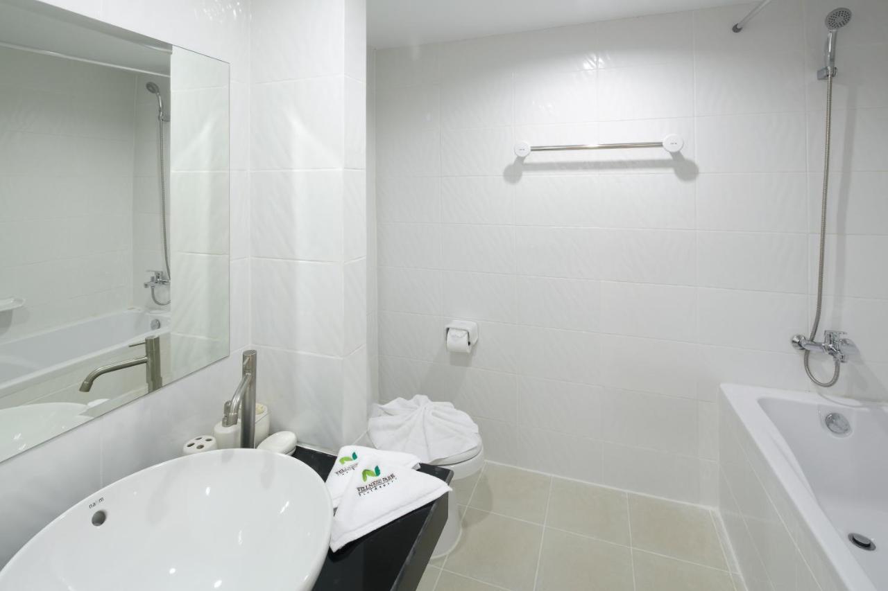 Wellness Park Residence Bang Pa-in Exterior photo
